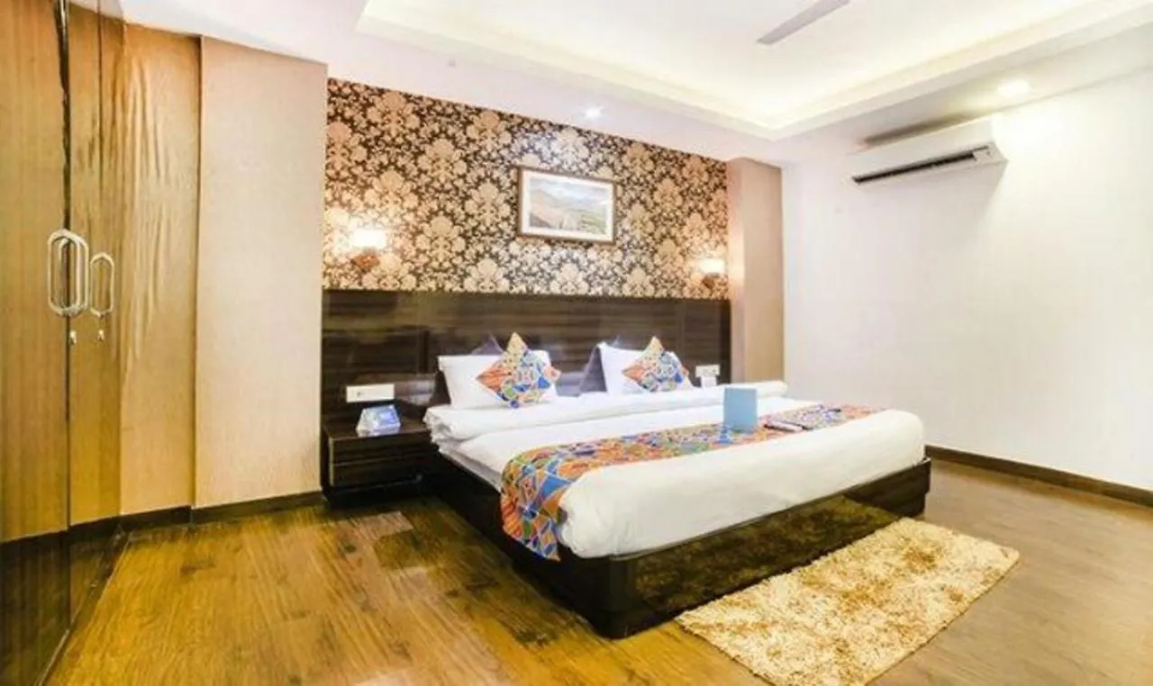 Fabhotel Galaxy - Nr Patel Nagar Metro Delhi  Hotel Delhi (National Capital Territory of India)