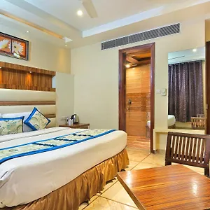 Hari Piorko Grand - 2 Min From New Railway Station Дели