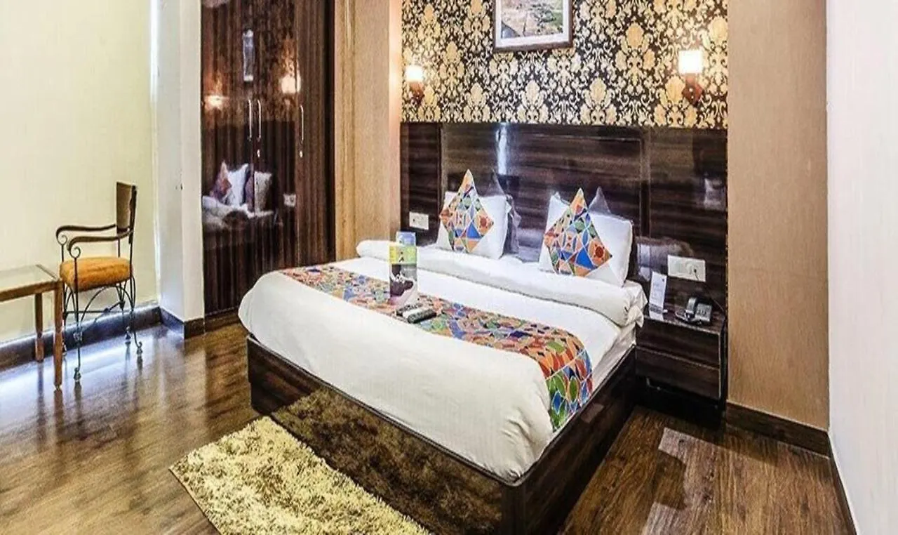 Fabhotel Galaxy - Nr Patel Nagar Metro Delhi  3*, Delhi (National Capital Territory of India)